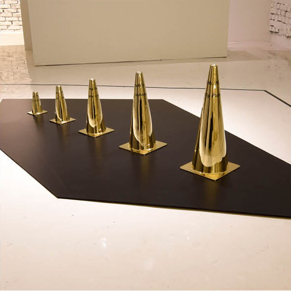 Gold plating, bronze, 44, 36, 28, 20, 12cm height each, 2016