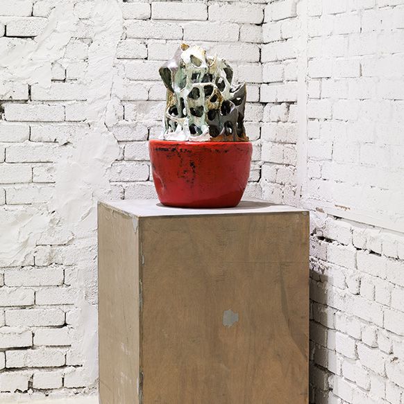 2019_glazed ceramic, lacqure_51x35x30cm